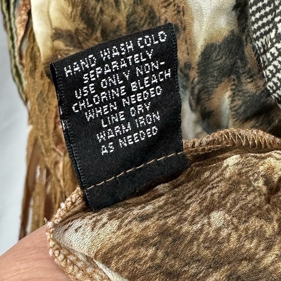 Y2K Piano sheer mixed media button down collared blouse size M - Picture 9 of 9